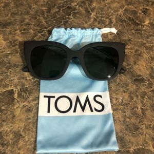 TOMS Sunglasses